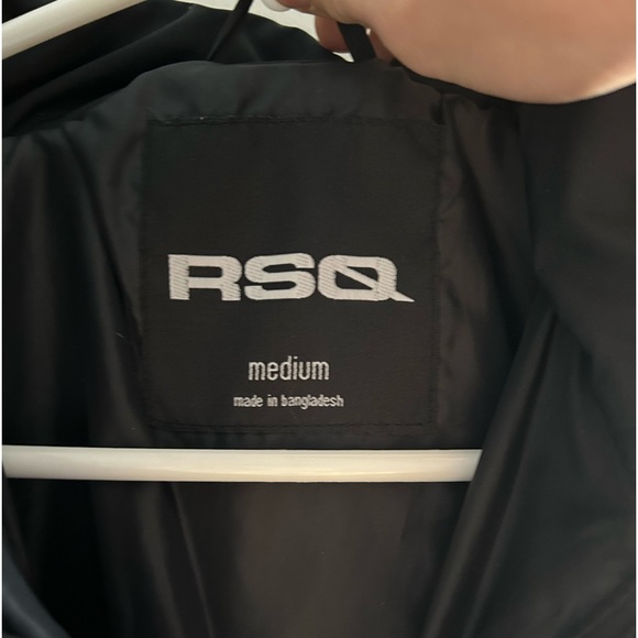 Tilly’s/RSQ Black Puffer - Picture 3 of 3